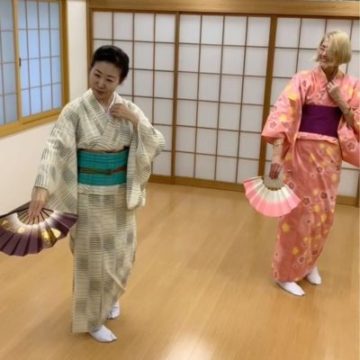 日本舞踊の名取とは お祝いや試験費用 資格を持つ芸能人も紹介