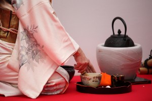 Outdoor_Tea_Ceremony[1]